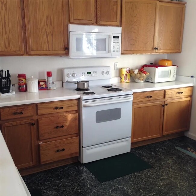 11380 Little River Ct in Reno, NV - Building Photo - Building Photo