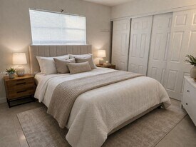 9956 Twin Lakes Dr in Coral Springs, FL - Building Photo