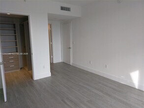 1010 SW 2nd Ave, Unit 1901 in Miami, FL - Building Photo - Building Photo