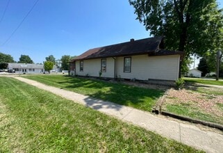 505 S 3rd St in Greenville, IL - Building Photo - Building Photo