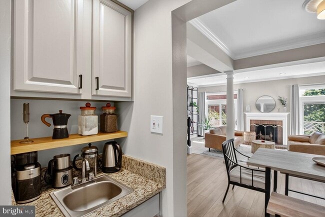 15736 Cherry Blossom Ln in North Potomac, MD - Building Photo - Building Photo