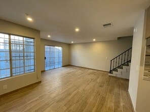 2012 E 73rd St in Los Angeles, CA - Building Photo - Building Photo