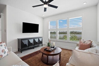 3550 NW Solange Ct in Jensen Beach, FL - Building Photo - Building Photo