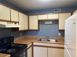 106 Osterhage Dr in Waterloo, IL - Building Photo - Building Photo