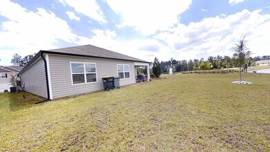 2 Daffodil Dr in Bloomingdale, GA - Building Photo - Building Photo