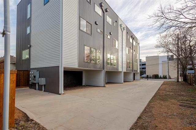 1612 Grigsby Ave in Dallas, TX - Building Photo - Building Photo
