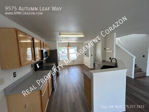 9575 Autumn Leaf Way in Reno, NV - Building Photo - Building Photo