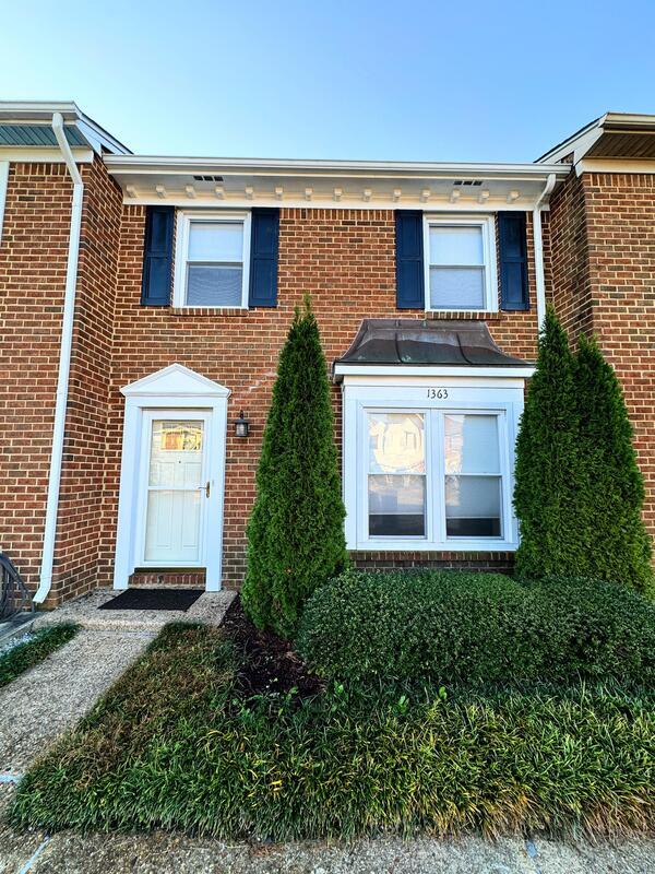 property at 1363 Battleford Dr