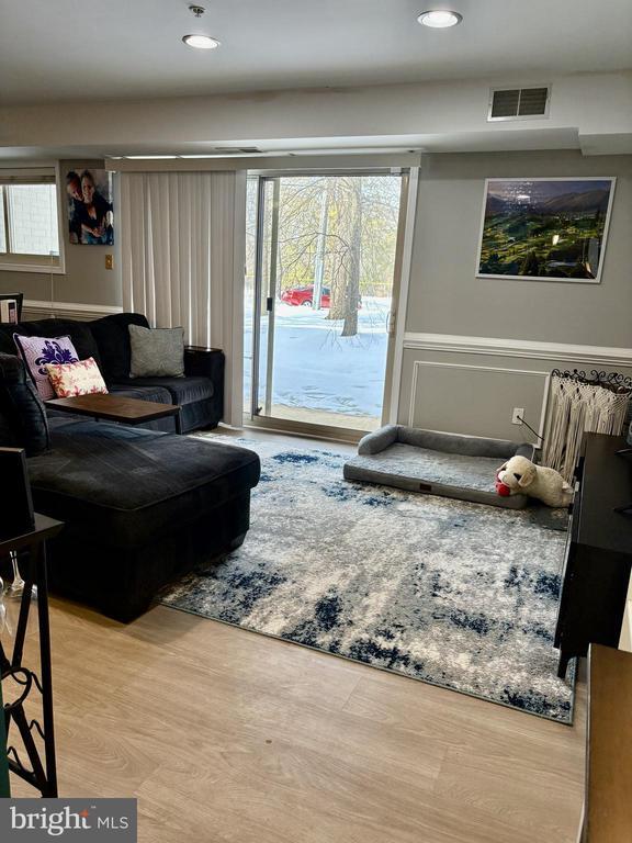 property at 1101 Primrose Ct