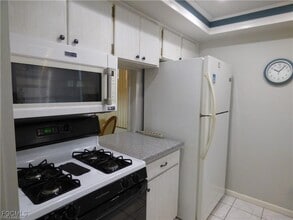 2200 Orchid Rd in Lehigh Acres, FL - Foto de edificio - Building Photo