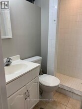 80 Strathaven Dr in Mississauga, ON - Building Photo - Building Photo