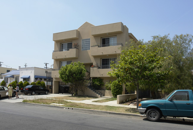 5139 Maplewood in Los Angeles, CA - Foto de edificio - Building Photo