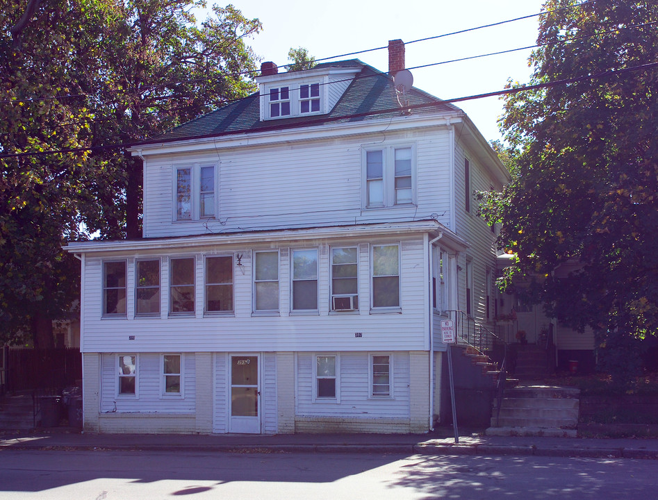 397-399 Washington St in Quincy, MA - Building Photo