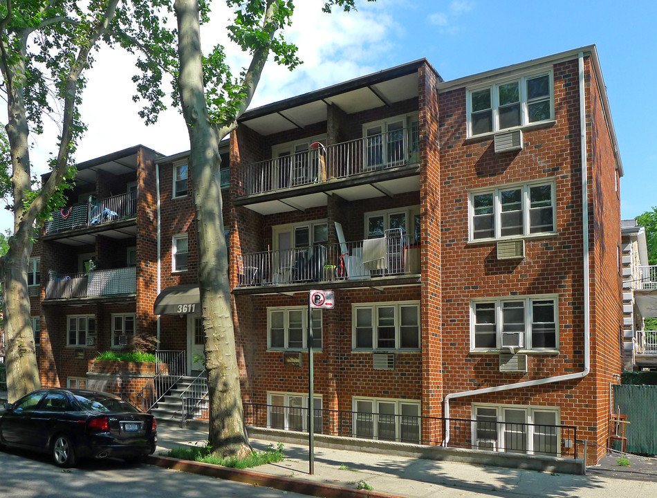 3611 Shore Pky in Brooklyn, NY - Building Photo