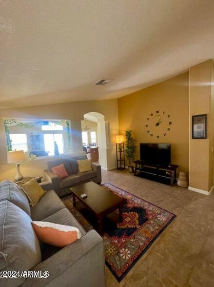 4704 E Desert Wind Dr. in Phoenix, AZ - Building Photo - Building Photo