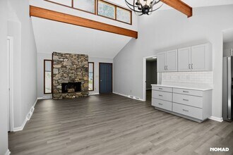 10 New Bern Dr in Fletcher, NC - Building Photo - Building Photo