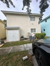 430 NW 20th St in Miami, FL - Building Photo - Building Photo