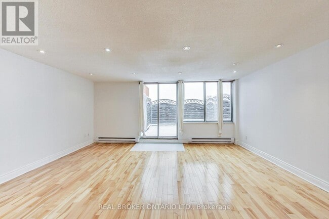 property at 1011 Dufferin St