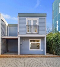 2411 S Norman St in Seattle, WA - Building Photo - Building Photo