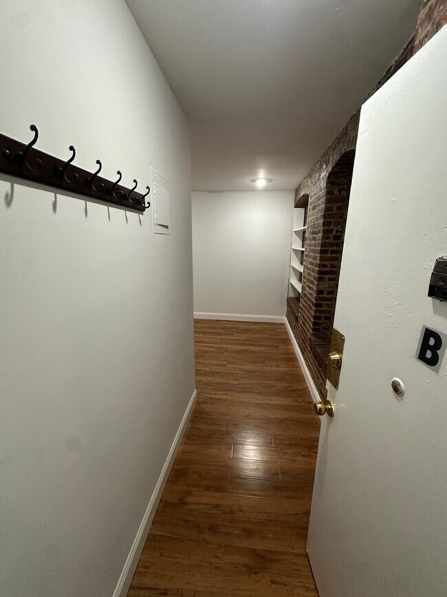 28 Fleet St in Boston, MA - Building Photo - Building Photo