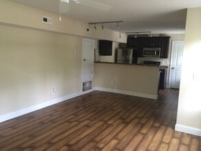 1123 Greenwood Ave in Wilmington, NC - Building Photo - Building Photo