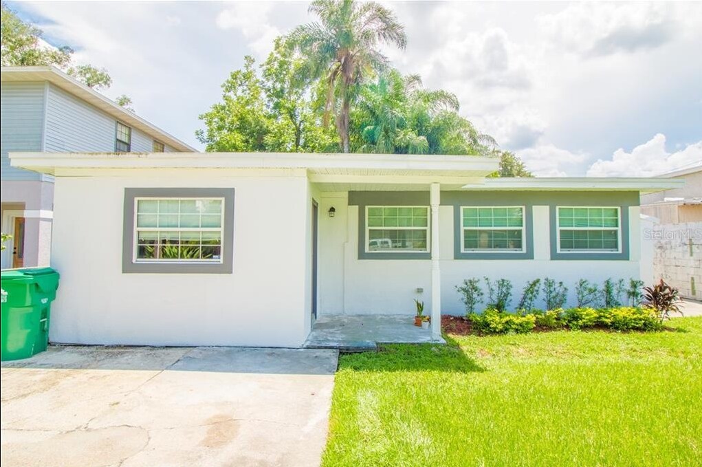 110 Charlotte St in Winter Garden, FL - Building Photo