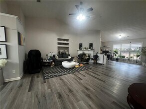 130 Morning Glen Dr in Suwanee, GA - Building Photo - Building Photo