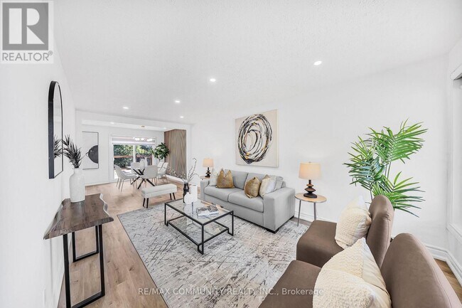 property at 733 Lublin Ave