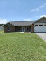 1178 Rosella Dr in White Pine, TN - Building Photo