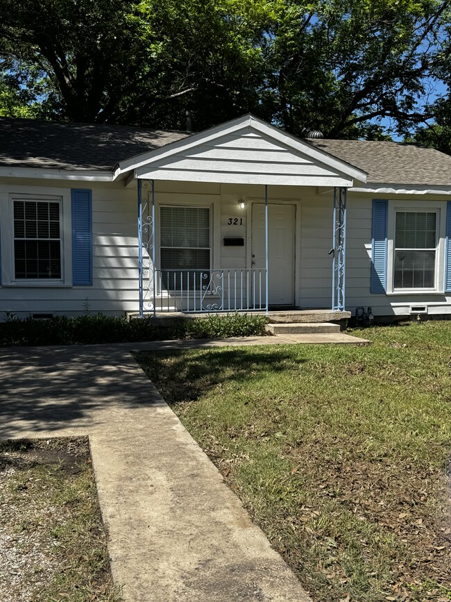 property at 321 Alexander St