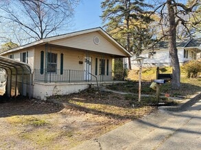 838 N 34th St in Gadsden, AL - Building Photo - Building Photo