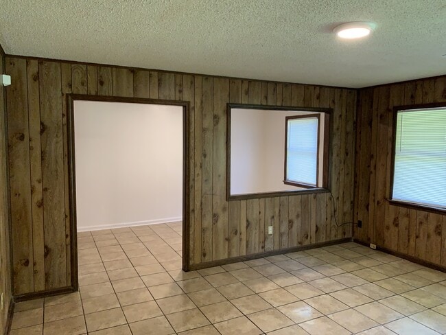 1941 Clifton Ave in Memphis, TN - Building Photo - Building Photo