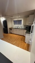 6548 Fern St in Chilliwack, BC - Building Photo - Building Photo