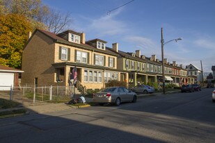 200 Laurel Ave in Pittsburgh, PA - Building Photo