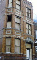 2610 W Thomas St Apartments