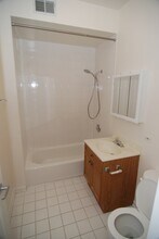 7732 N Paulina St in Chicago, IL - Building Photo - Building Photo