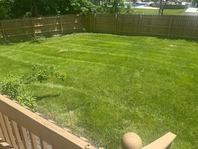 25 E Cuyuga Dr in Powell, OH - Building Photo - Building Photo