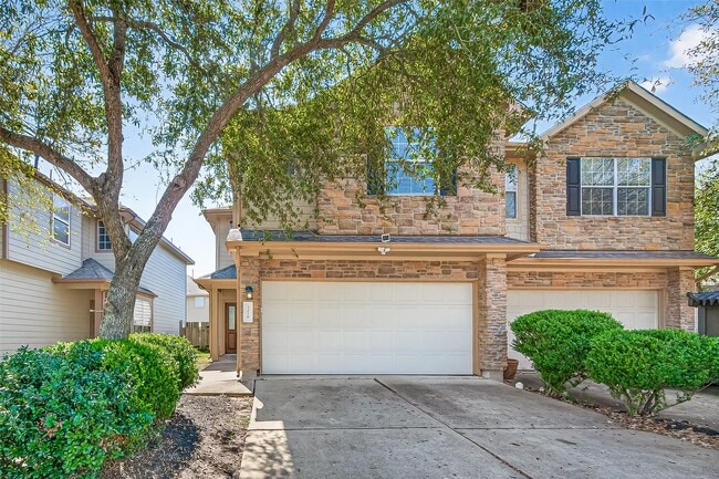 property at 3216 Victorian Manor Ln