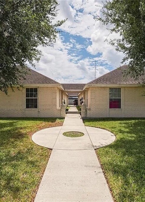 609 Cancun Dr in Pharr, TX - Building Photo