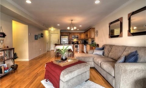 180 Melba St, Unit #202 in Milford, CT - Building Photo - Building Photo