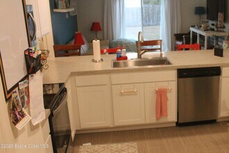 3230 Halden Ave SE in Palm Bay, FL - Building Photo - Building Photo