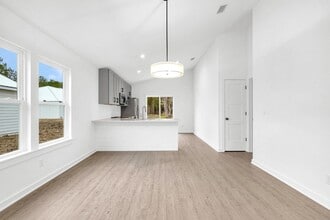 972 W 9th St in St. Augustine, FL - Building Photo - Building Photo