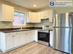 1521-1523 Talmage Ct in Ukiah, CA - Building Photo - Building Photo