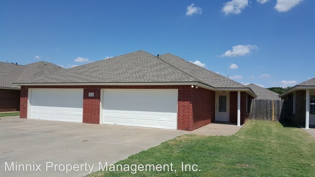 610 N Englewood Ave in Lubbock, TX - Building Photo - Building Photo