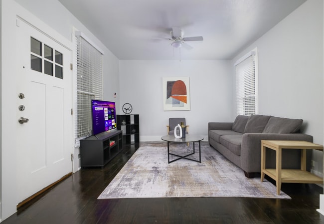 118 Delaware St in San Antonio, TX - Building Photo - Building Photo