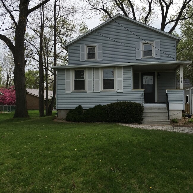 property at 2947 Chenoweth Rd