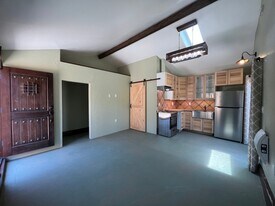 8049 Campion Dr in Los Angeles, CA - Building Photo