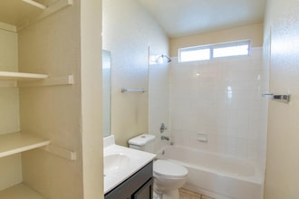 6217 Arch Bridge Dr in El Paso, TX - Building Photo - Building Photo