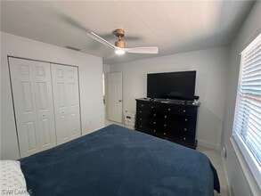 27650-27652 Imperial Shores Blvd in Bonita Springs, FL - Building Photo - Building Photo