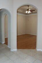 18611 Peralta Hill Ln in Tomball, TX - Foto de edificio - Building Photo